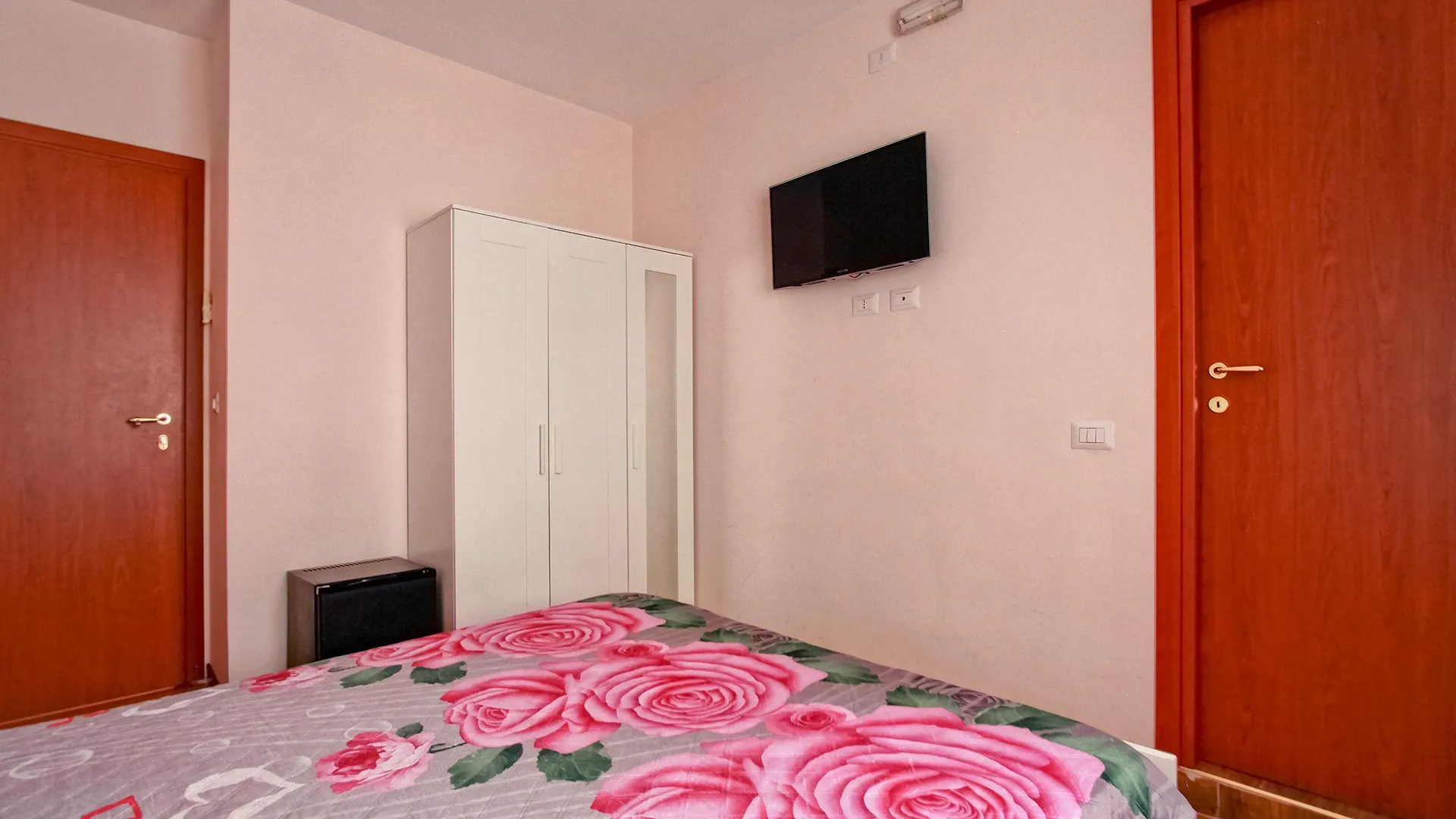 *** Guest house Vacanze A Roma Italy